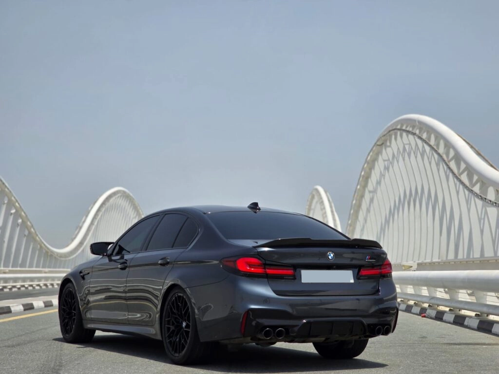 BMW M5