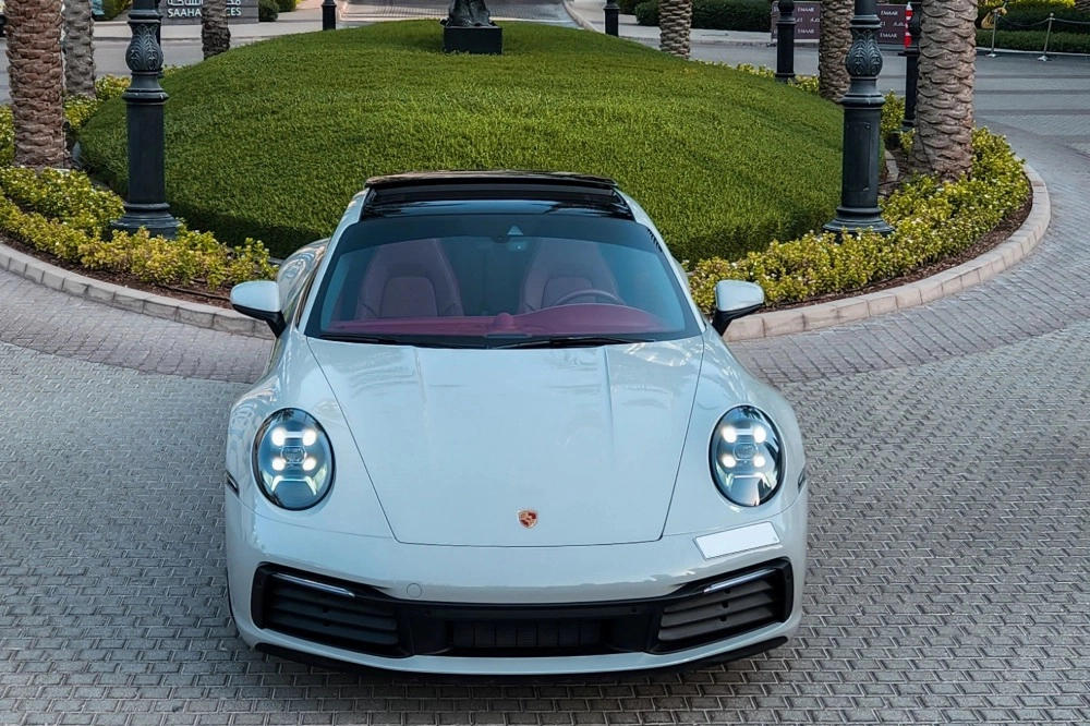 Porsche 911 Carrera 2021