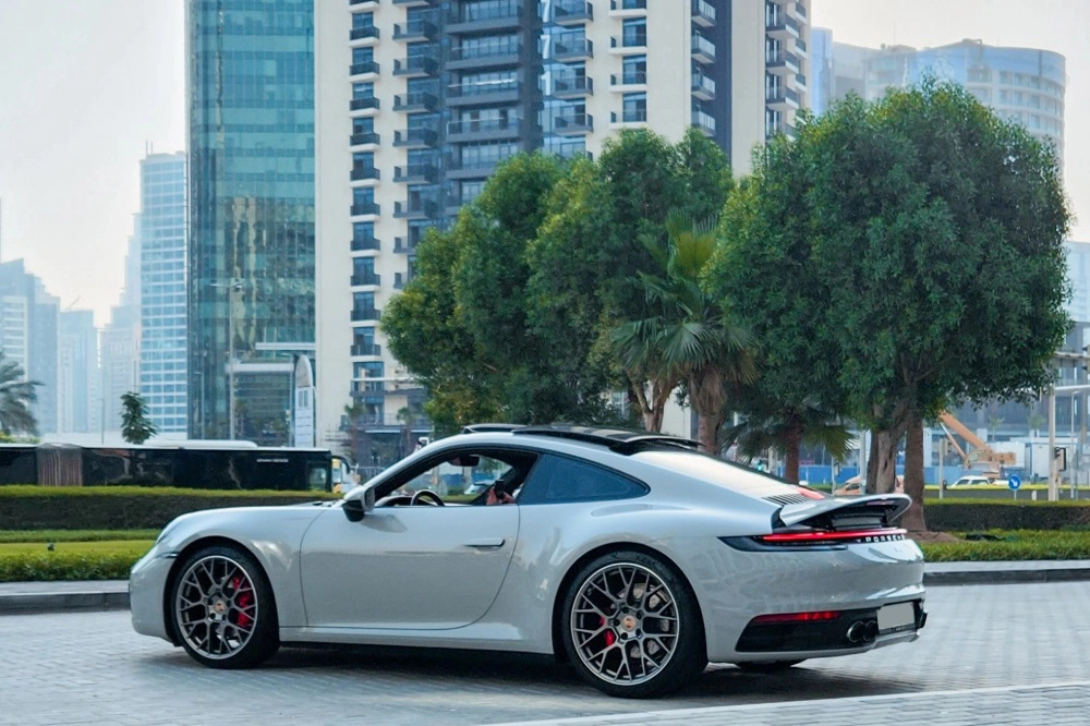 Porsche 911 Carrera 2021